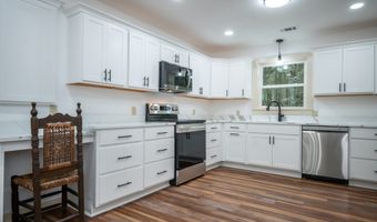 2568 Wirebridge Rd, Arnoldsville, GA 30619