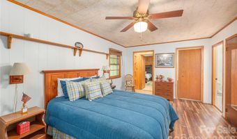 868 Cabin Flats Rd, Balsam, NC 28707