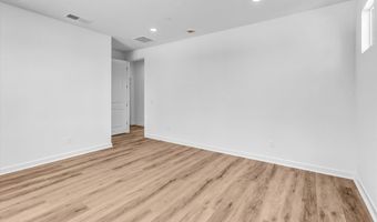 7636 Acama St, San Diego, CA 92126