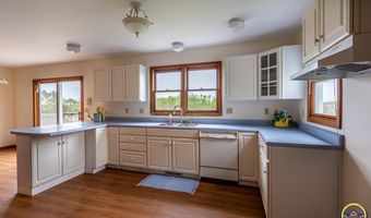 13827 SW 81st St, Auburn, KS 66402