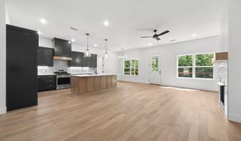 39 Northampton Dr, Bella Vista, AR 72714