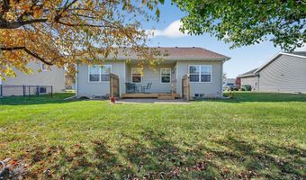 1201 10th Avenue Pl SE, Altoona, IA 50009