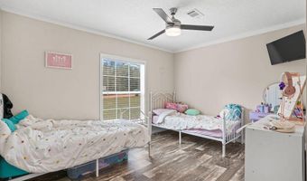 1215 Shores Rd, Alford, FL 32420