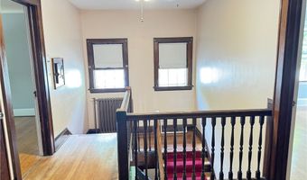 32 Elmdale Ave, Akron, OH 44313