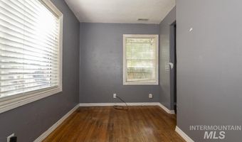 1206 N Michigan Ave, Caldwell, ID 83605