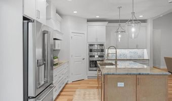 104 Ridgewood Heights Dr, Allison Park, PA 15101
