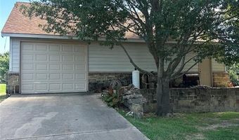 630 Sandwood Ct, Weatherford, TX 76085