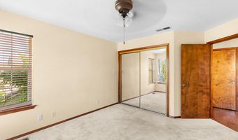 9441 Allande Rd NE, Albuquerque, NM 87109