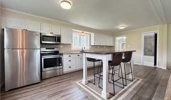 241 East Ave, Akron, NY 14001