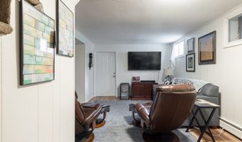 125 W Washington St, Bristol, CT 06010