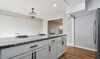 6642 LOTUS Rd, Philadelphia, PA 19151
