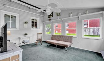 247 W Mechanic St, Bloomfield, IN 47424