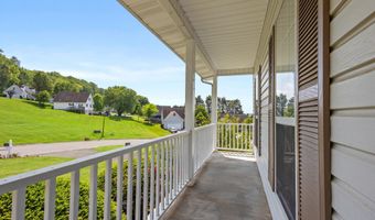 2412 Colonial Dr, Athens, TN 37303