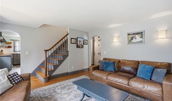 29 Harvest Dr, Coventry, RI 02816