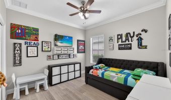 7020 OLD BENTON Dr, Apollo Beach, FL 33572