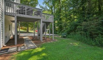 6111 Pine Cone Ln, Austell, GA 30168