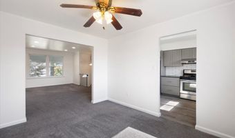728 ELMTREE Ln, Claymont, DE 19703