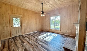 716 N Mesquite St, Hico, TX 76457