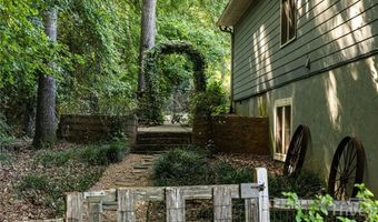 146 Misty Ln, Eatonton, GA 31024