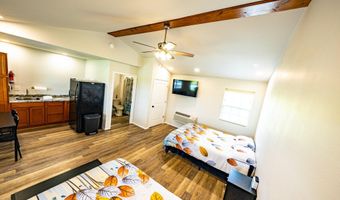 222 Ponds Dr W 5, Afton, OK 74331