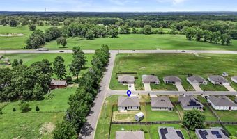 101 Sunland Dr, Beebe, AR 72012