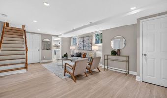 5312 TUSCARAWAS Rd, Bethesda, MD 20816