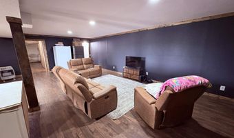 621 Hwy 62 W, Ash Flat, AR 72513
