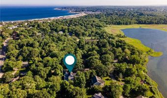 19 Castle Rd, Narragansett, RI 02882
