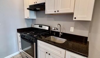 2546 CEDAR St, Philadelphia, PA 19125