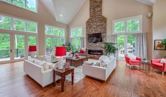 14 Allatoona Estates Dr SE, Acworth, GA 30102