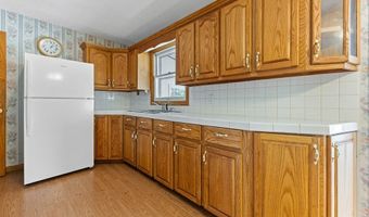 12050 Beech St NE, Alliance, OH 44601