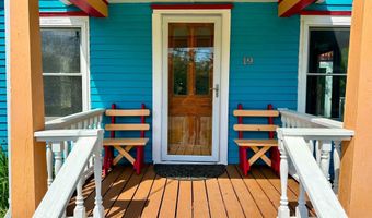 19 Center St, Barnegat, NJ 08005