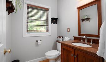 625 Cherry Farm Rd, Burrillville, RI 02830