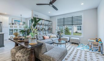 3075 N Spurway Dr, Ann Arbor, MI 48105