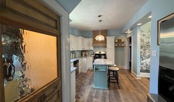 1821 Evergreen Ave, Alton, IL 62002