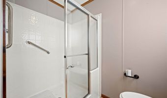 11 E St, Bangor, ME 04401