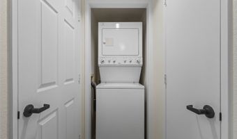3075 Ala Poha Place 1102, Honolulu, HI 96818