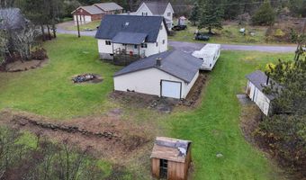 152 Birch St, Allouez, MI 49805