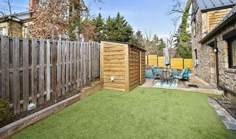 2347 S ARLINGTON RIDGE Rd, Arlington, VA 22202