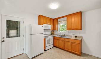 160 Gazo Ave, Burlington, VT 05408