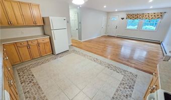 20 Indian Trl, Glocester, RI 02814