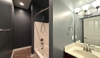 240 Cross Creek Ct, Alvaton, KY 42122