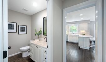 2326 Heather Hill Blvd, Anderson Twp., OH 45244