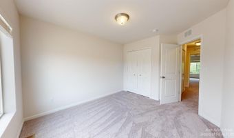 2731 Bristol Rdg Dr, Ann Arbor, MI 48105