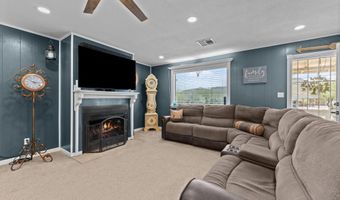 20641 E SQUAW VALLEY Rd, Black Canyon City, AZ 85324