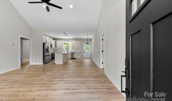 109 Darvee Rd, Blacksburg, SC 29702