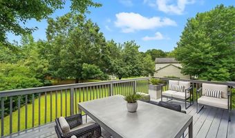 322 WINDING WOODS Trl, Woodstock, GA 30189