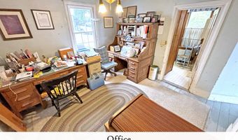 18 Hamor Ln, Bar Harbor, ME 04609