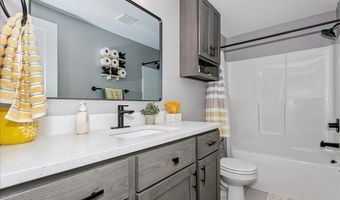 717 E Minneha Ave, Andover, KS 67002