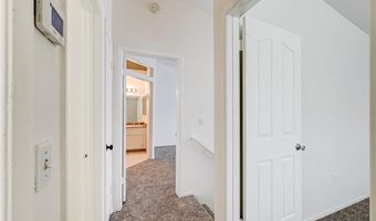 4040 Castle Cove Dr 4040, Las Vegas, NV 89108